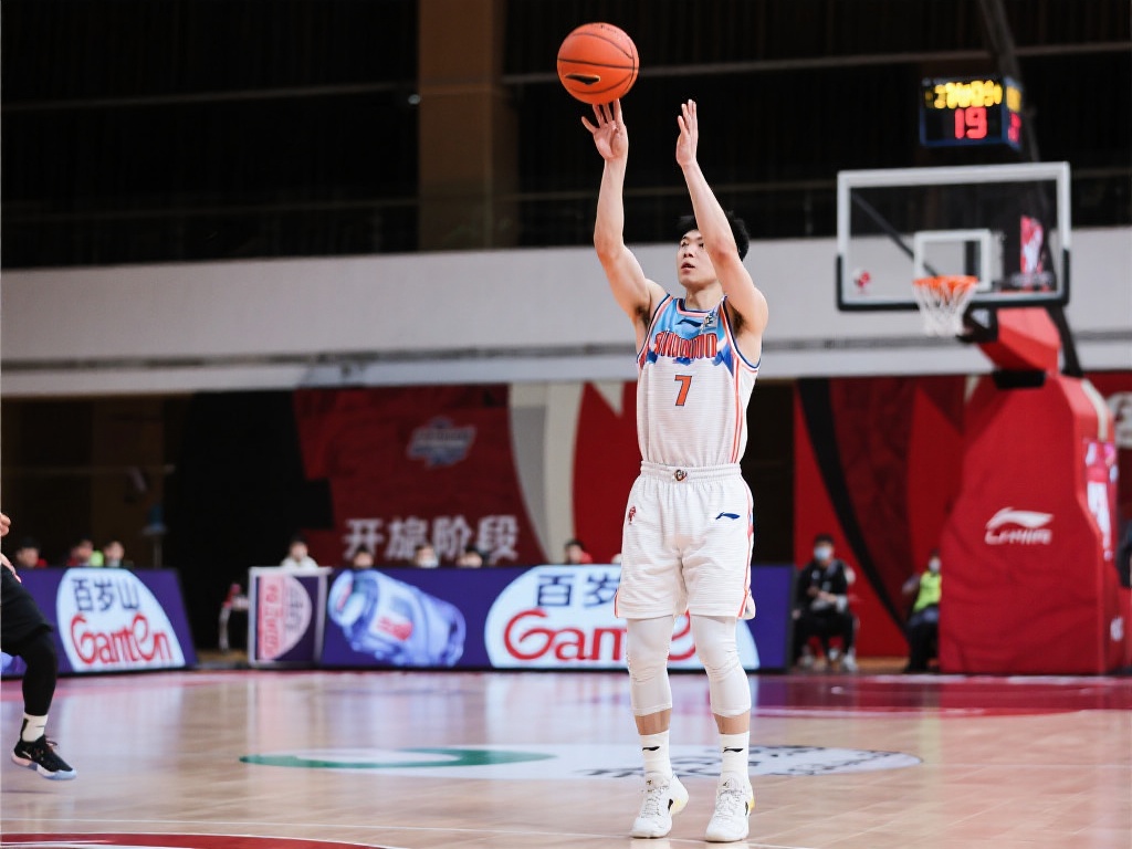 中国世界杯启幕 国足迈向历史新篇章