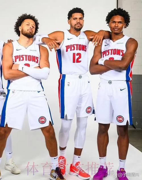 活塞首发：坎宁安、邓罗、奥萨尔、哈里斯、杜伦